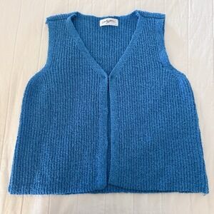 Carly Jean Los Angeles Sweater Vest Women's SMALL Blue Hook & Eye‎ NWOT